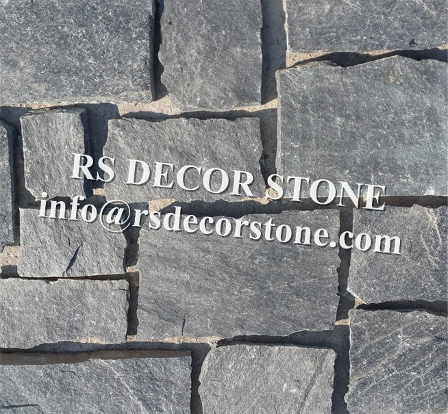 Black Quartzite Castle Stone